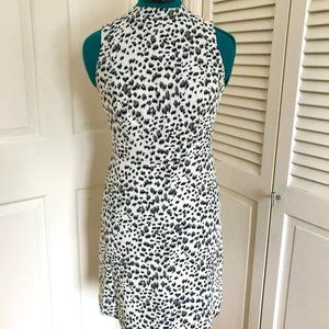 LOFT Snow leopard mock neck sheath - Size 0P - NWT